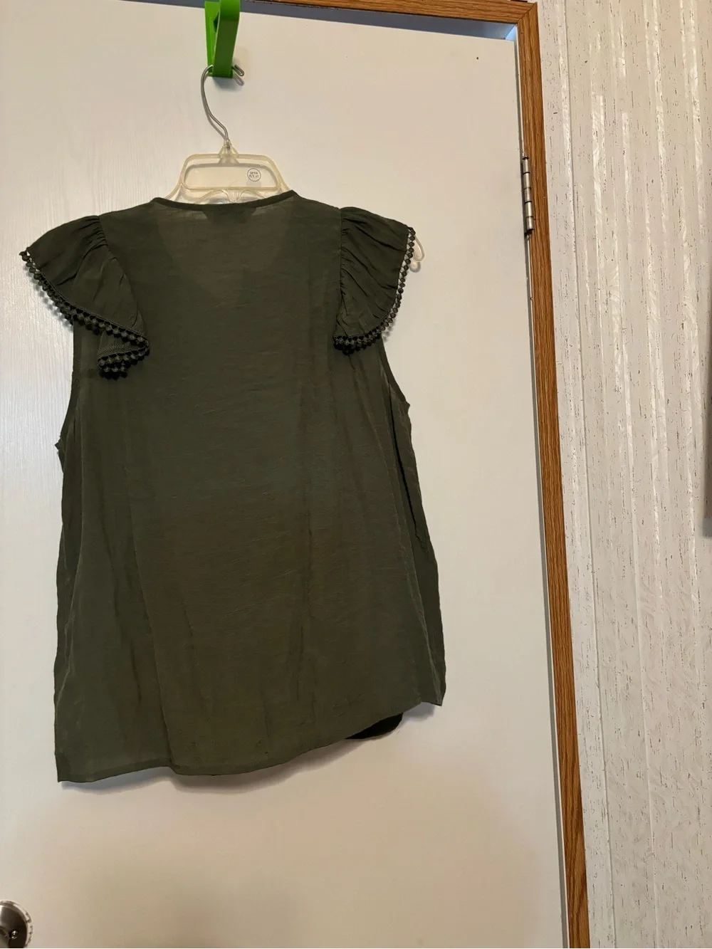 Nanette Lepore Olive Green Sleeveless Button-Front Blouse with Crochet Collar - Picture 2 of 2